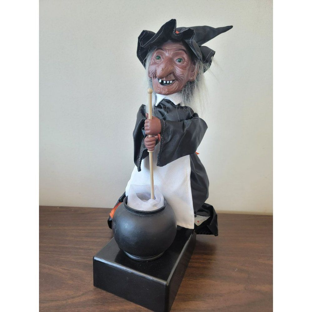 Halloween witch cauldron AS IS animated Halloween props scary decor‎